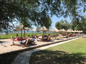 Отель Lake Shkodra Resort  Гриле